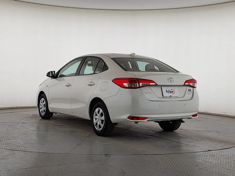 2019 Toyota Yaris  Y 