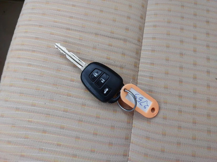 2019 Toyota Yaris  Y 