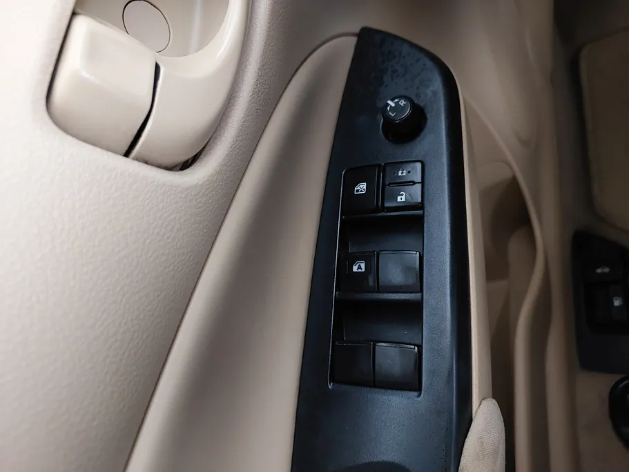 2019 Toyota Yaris  Y 