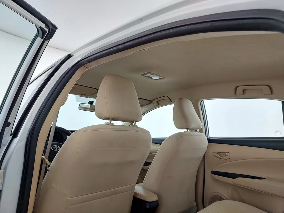 2019 Toyota Yaris  Y 