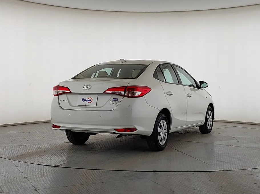 2019 Toyota Yaris  Y 