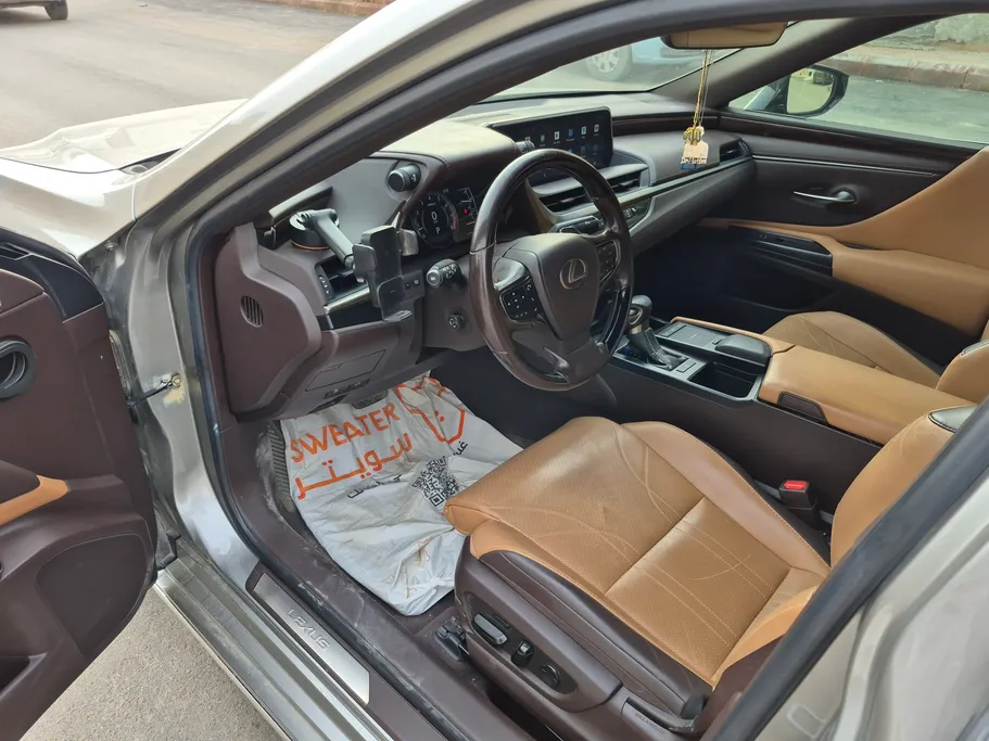 لكزس ES 250 2019 