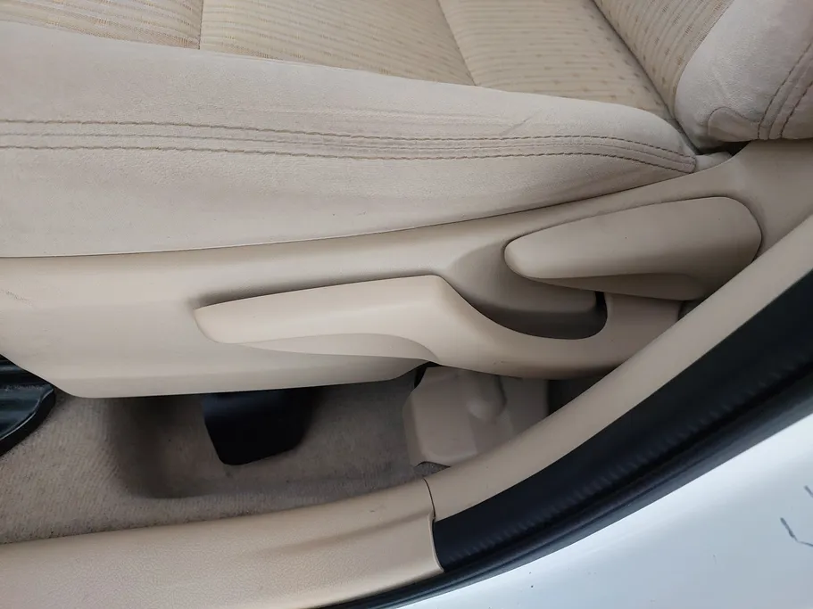 2019 Toyota Yaris  Y 