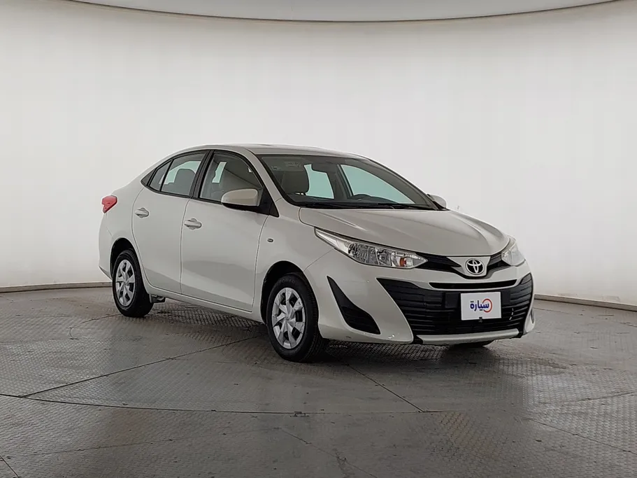 2019 Toyota Yaris  Y 