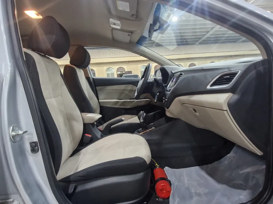 هيونداي اكسنت سمارت 2023 