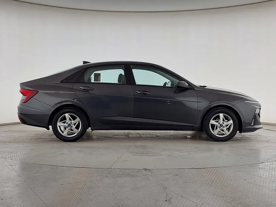 2024 Hyundai Accent Fleet 