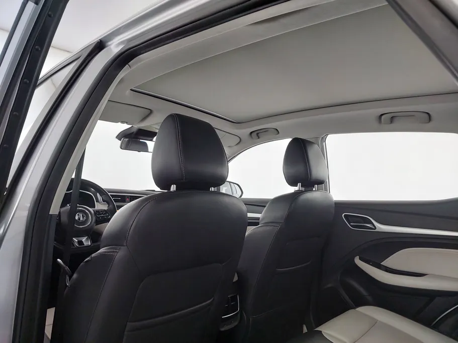 ام جي ZS LUX 2023 