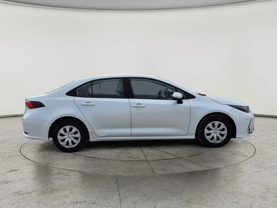 تويوتا كورولا XLI 2023 