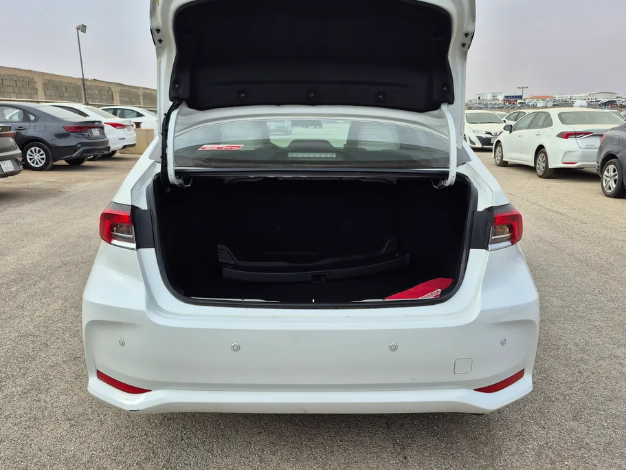 تويوتا كورولا XLI 2023 