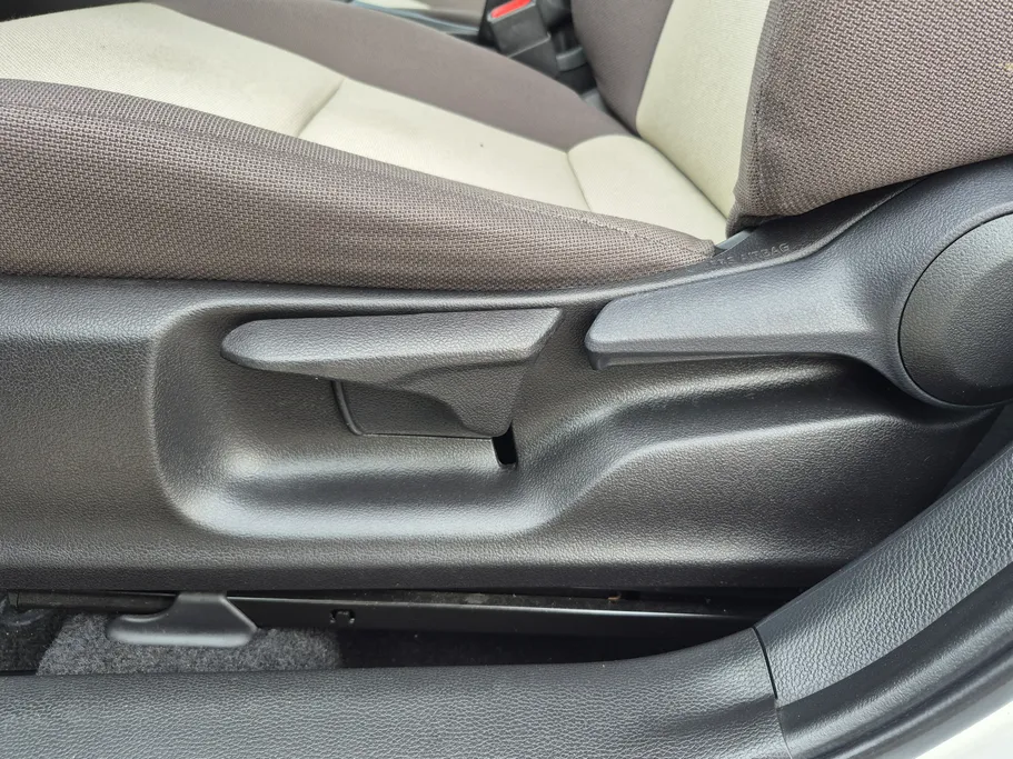 تويوتا كورولا XLI 2023 