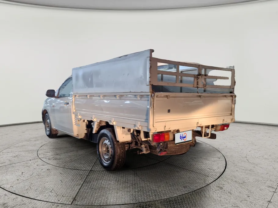 ايسوزو دي ماكس Regular Cab أجناب 2022 