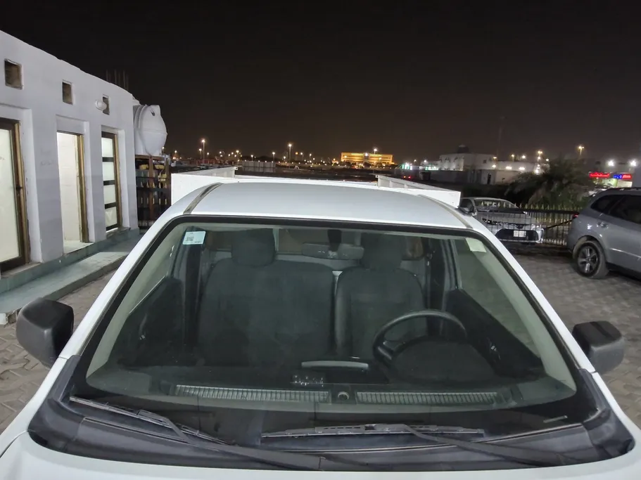 ايسوزو دي ماكس Regular Cab أجناب 2022 