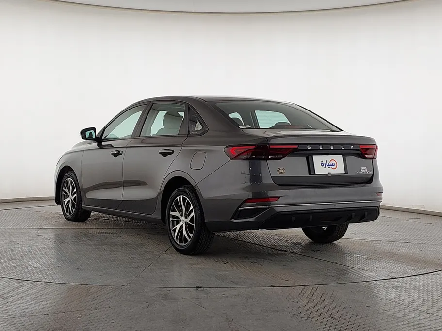 جيلي امجراند GS 2024 