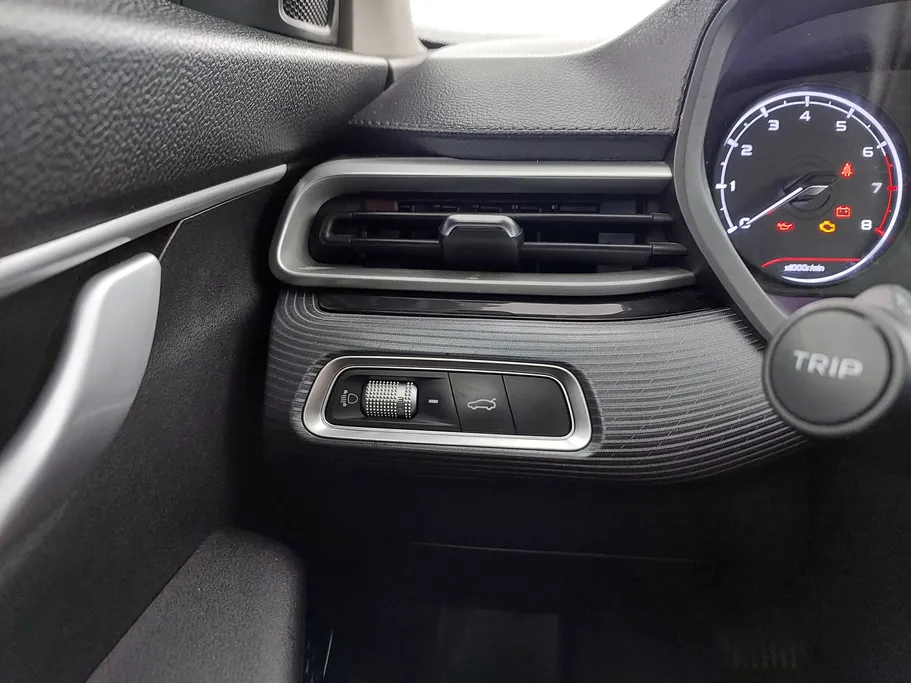 جيلي امجراند GS 2024 