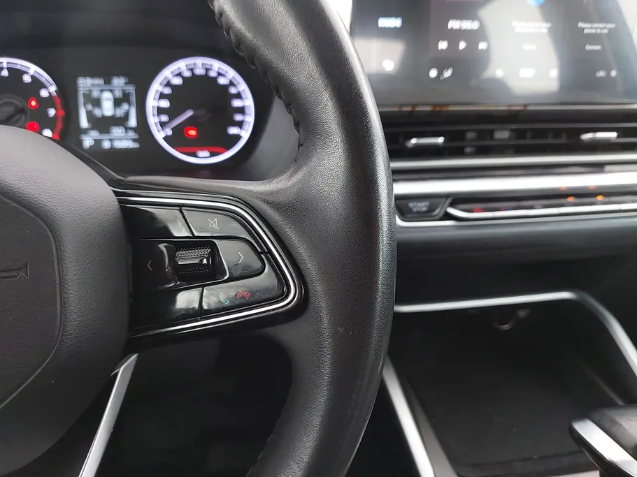 جيلي امجراند GS 2024 