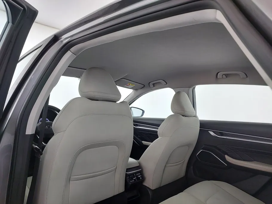 جيلي امجراند GS 2024 