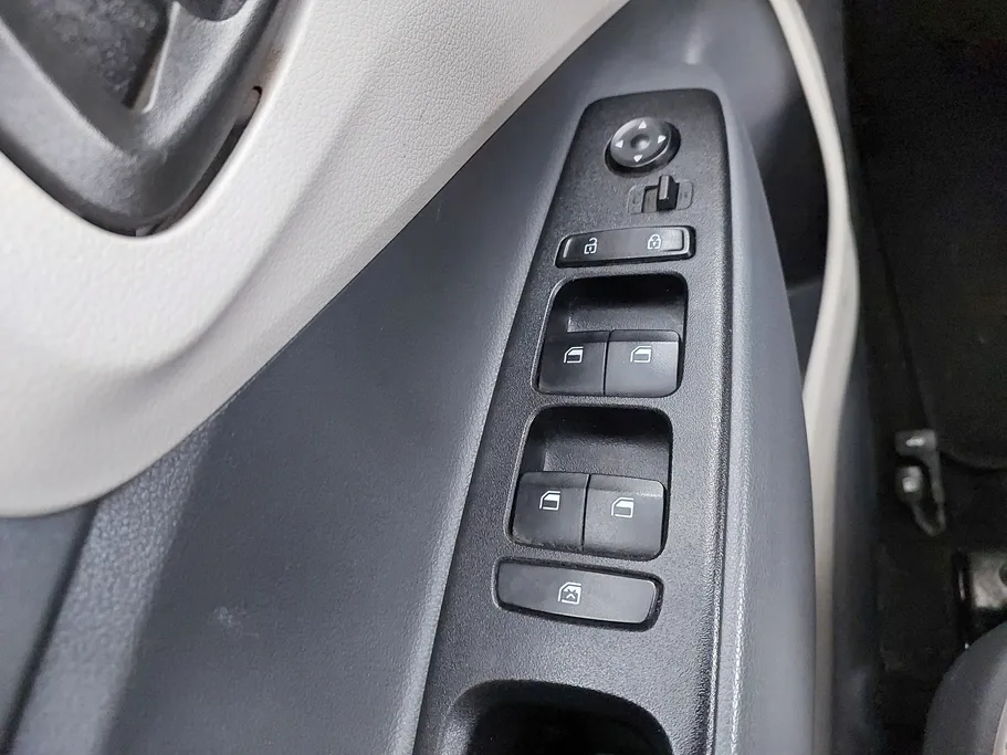 هيونداي Grand i10 فلييت 2024 