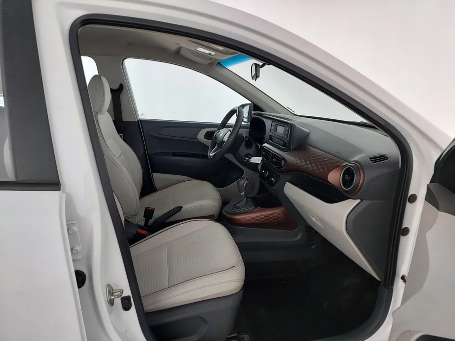 هيونداي Grand i10 فلييت 2024 