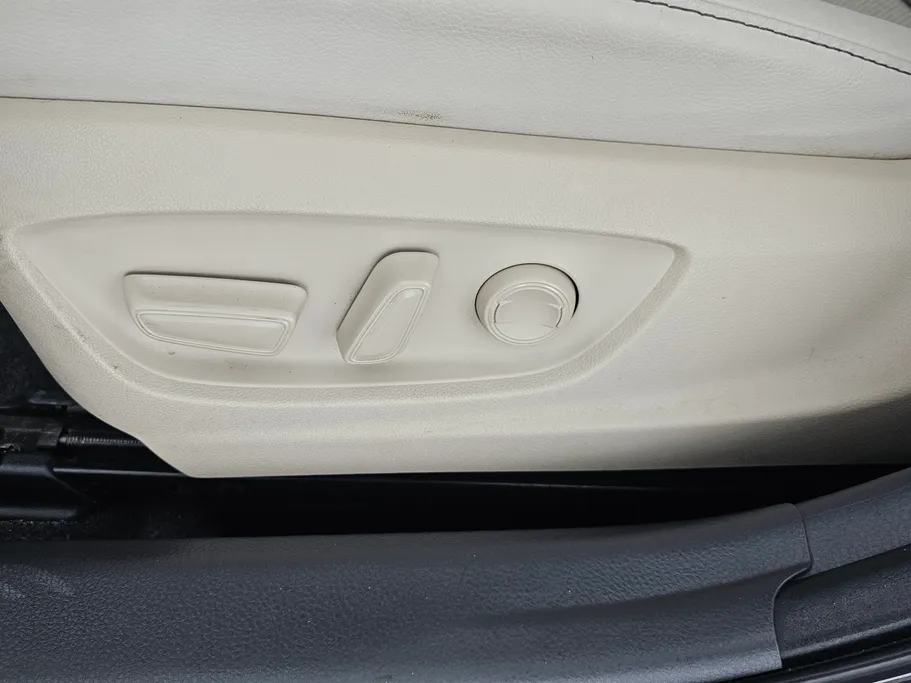 2022 Toyota Camry  Grande 