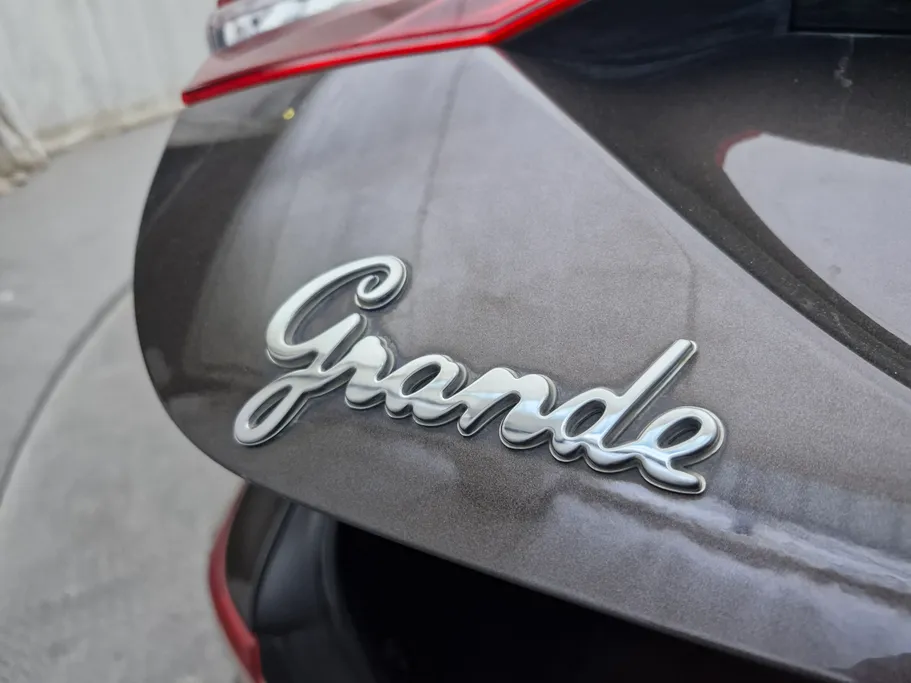 2022 Toyota Camry  Grande 