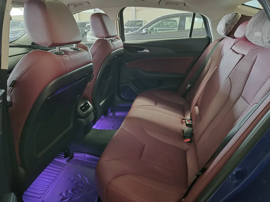 2024 Hongqi H5 Flagship 