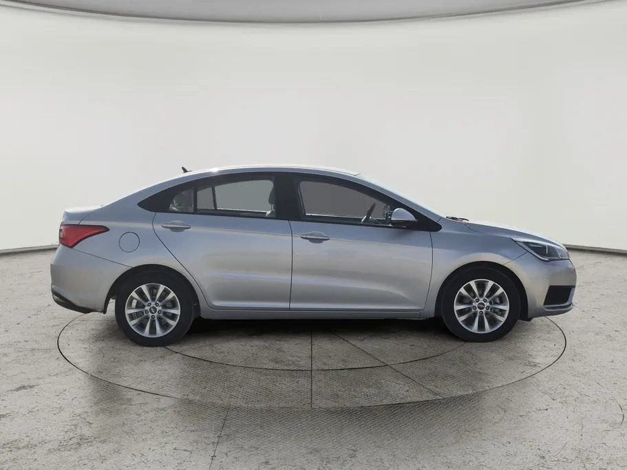 شيري اريزو 5 Comfort 2023 