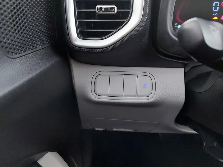 2024 Hyundai Venue Smart 