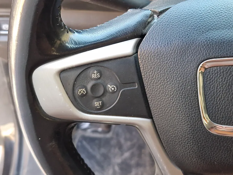 جي إم سي  اكاديا SLE 2019 