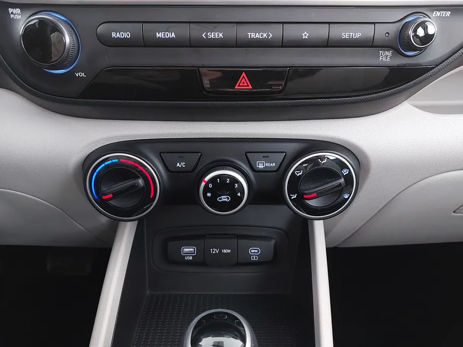 2024 Hyundai Venue Smart 