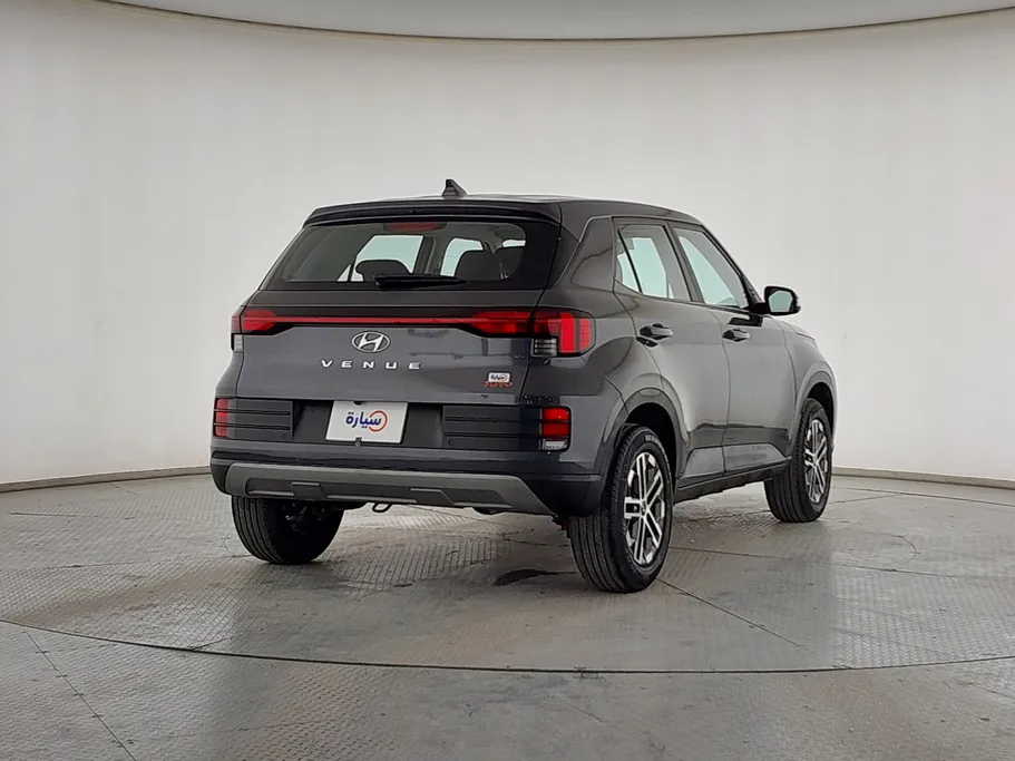 2024 Hyundai Venue Smart 