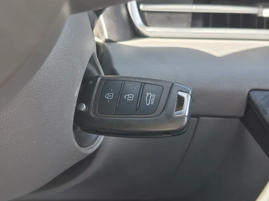 2023 Hyundai Elantra Fleet 