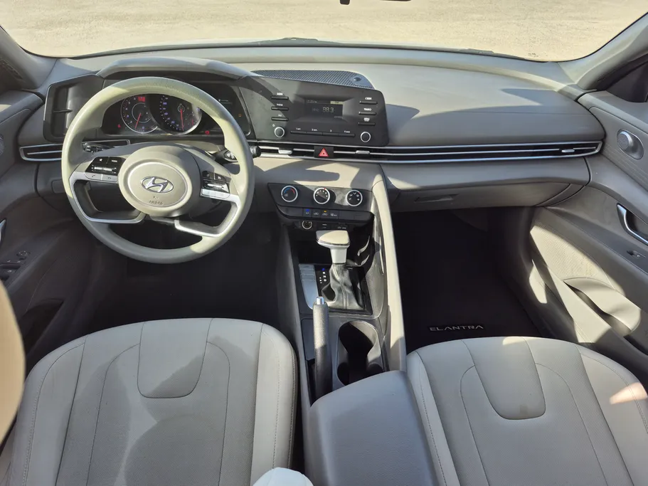 2023 Hyundai Elantra Fleet 