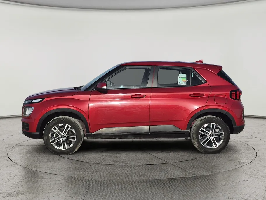 2024 Hyundai Venue Smart 