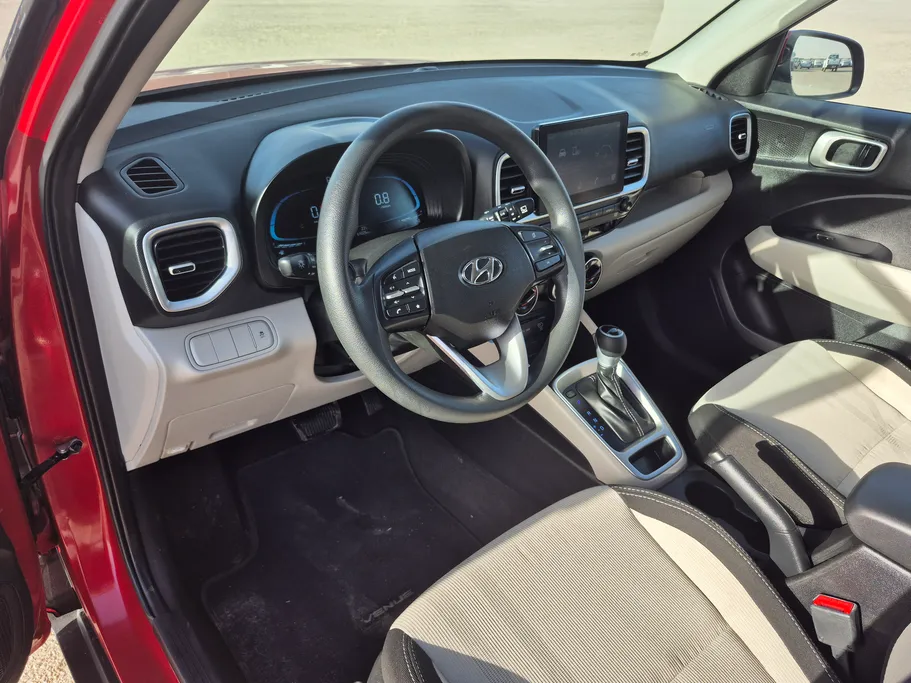 2024 Hyundai Venue Smart 