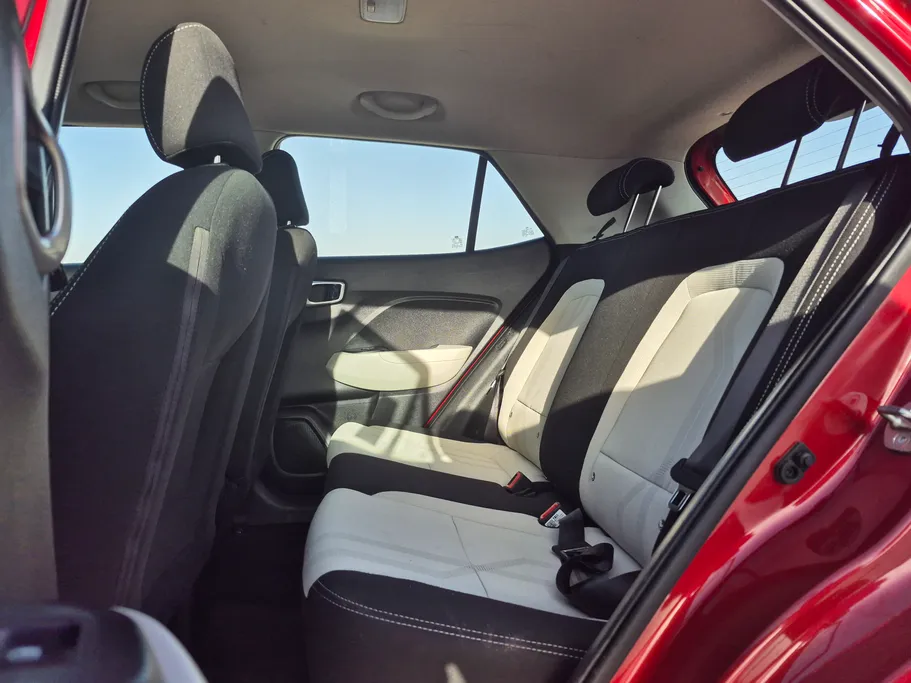 2024 Hyundai Venue Smart 