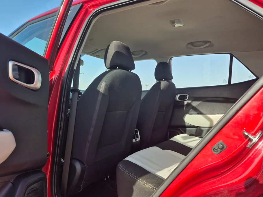 2024 Hyundai Venue Smart 