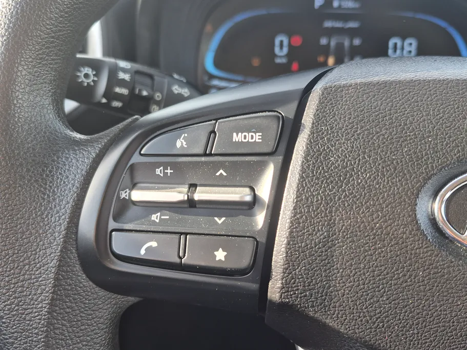 2024 Hyundai Venue Smart 