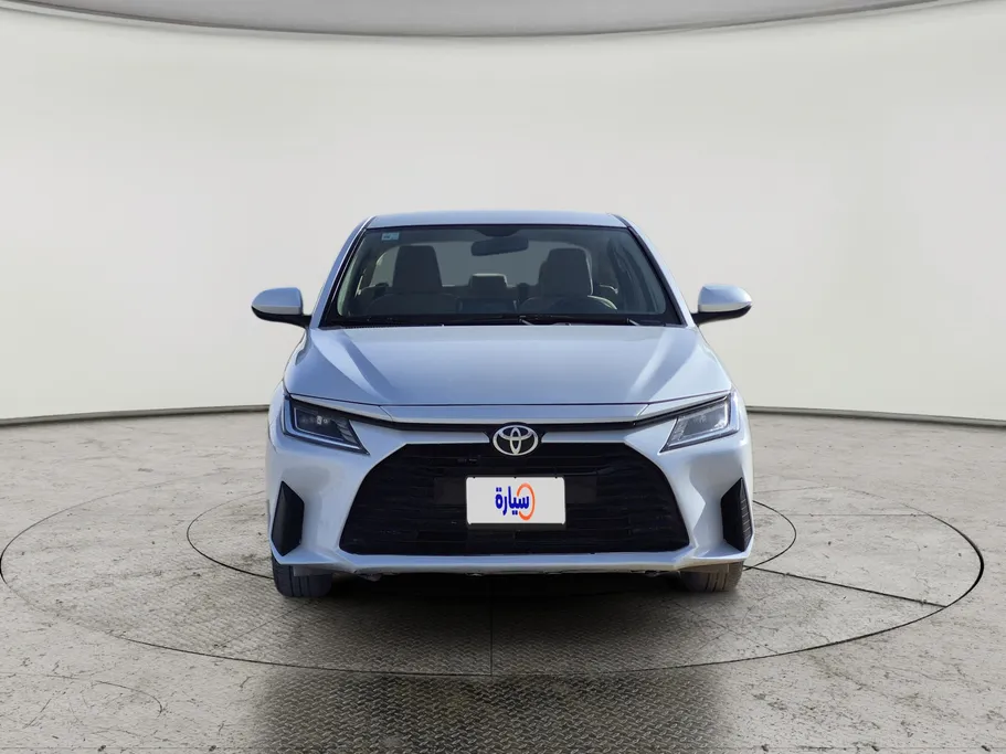 تويوتا يارس Y 2023 