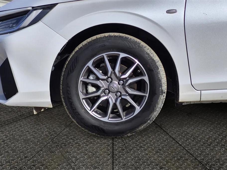 تويوتا يارس Y 2023 