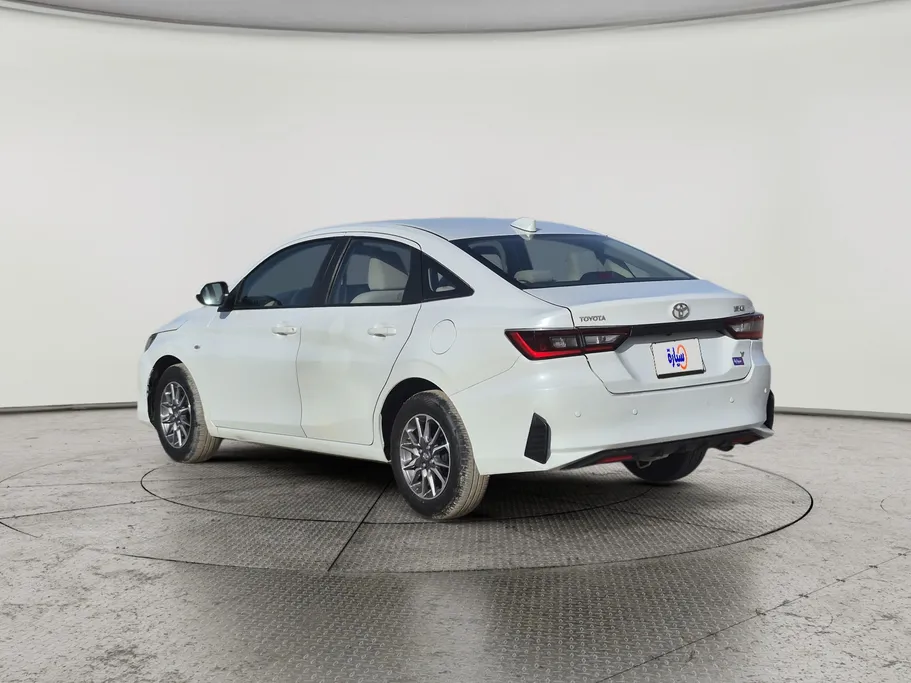 تويوتا يارس Y 2023 