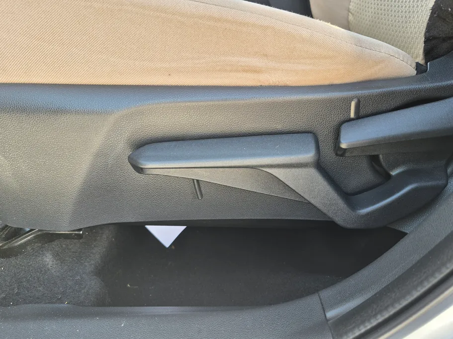 تويوتا يارس Y 2023 