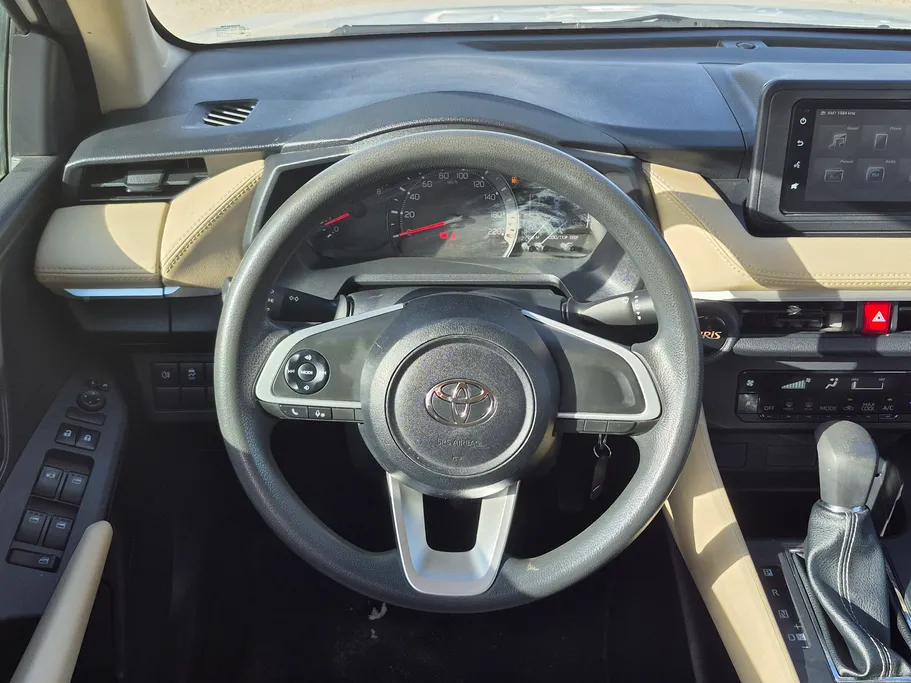 تويوتا يارس Y 2023 