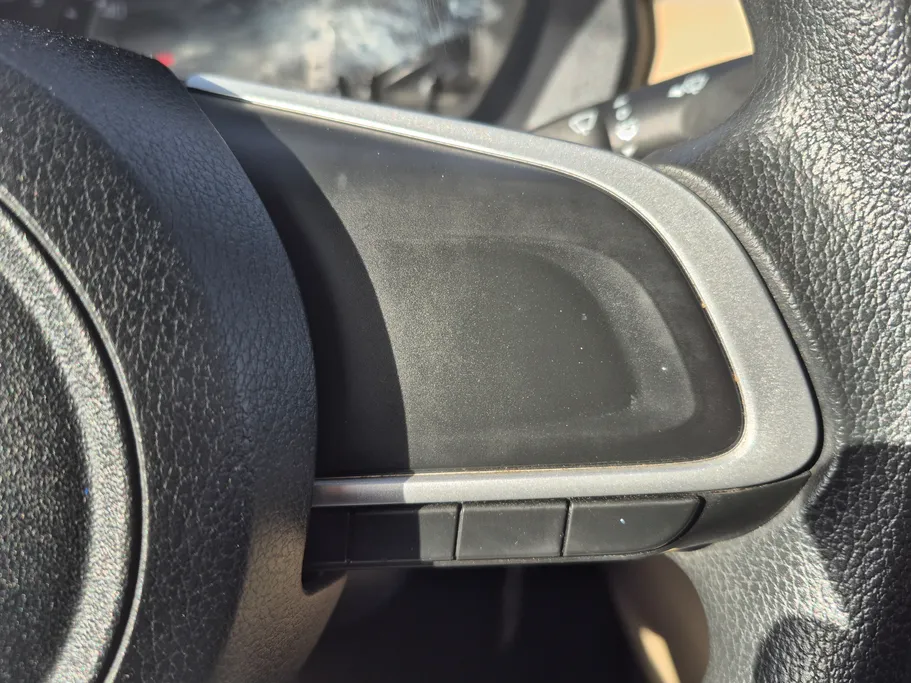 تويوتا يارس Y 2023 