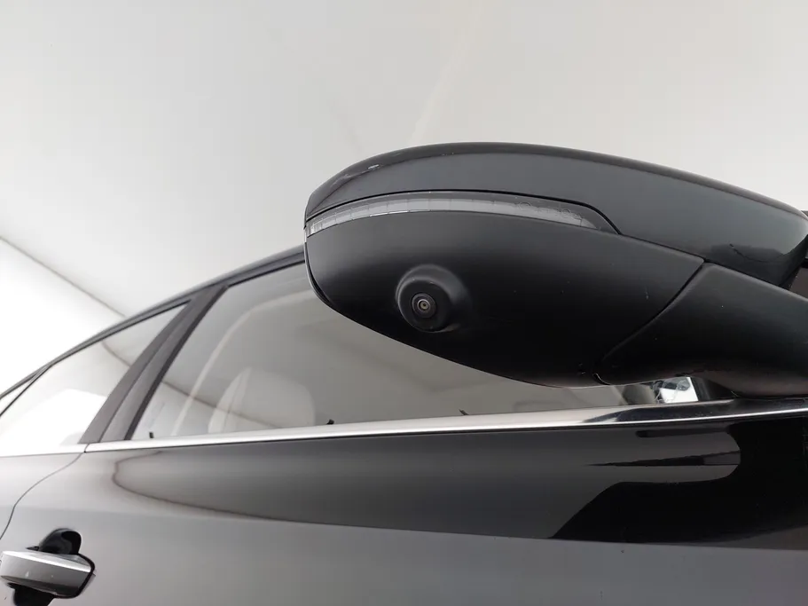 2023 ام جي 5 LUX 