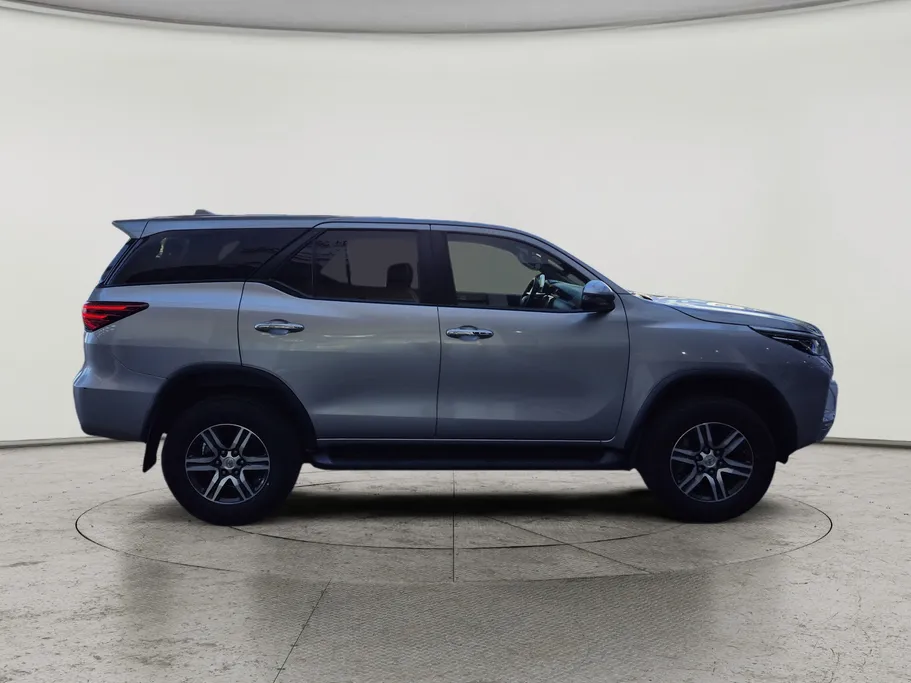 2021 Toyota Fortuner GX 