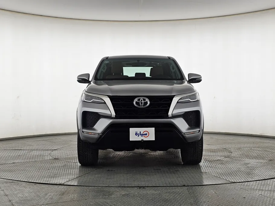 تويوتا فورتشنر GX 2021 