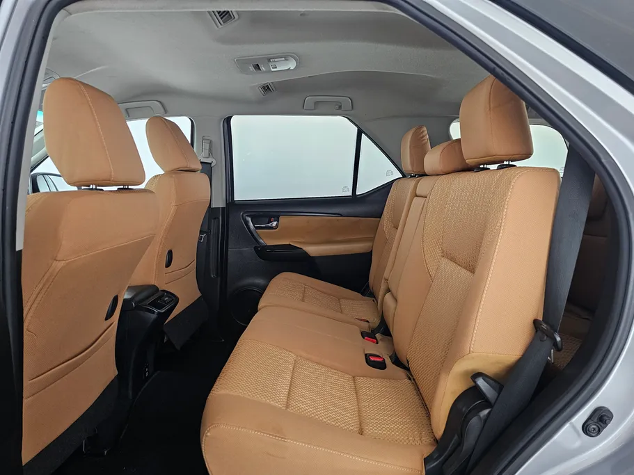 تويوتا فورتشنر GX 2021 