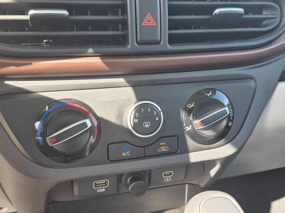 2024 Hyundai Grand i10 Fleet 