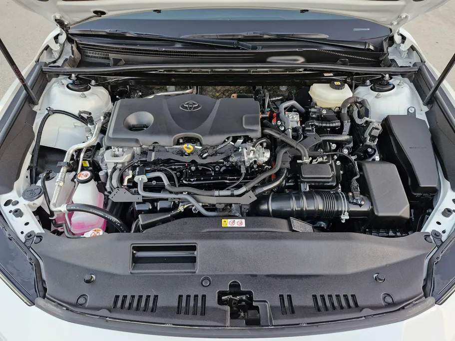 تويوتا كامري E Plus HEV 2025 