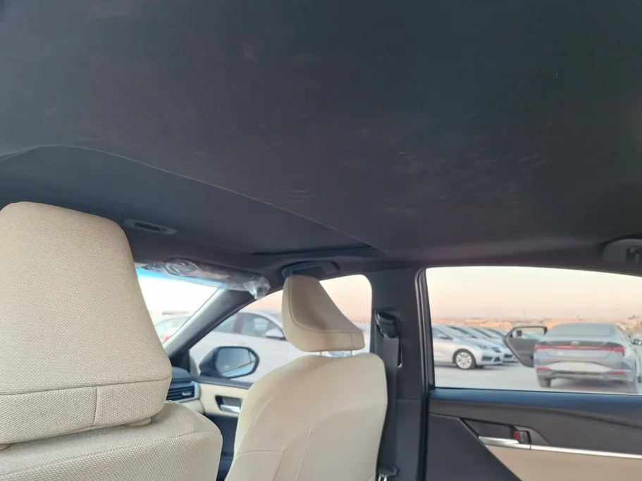 تويوتا كامري E Plus HEV 2025 